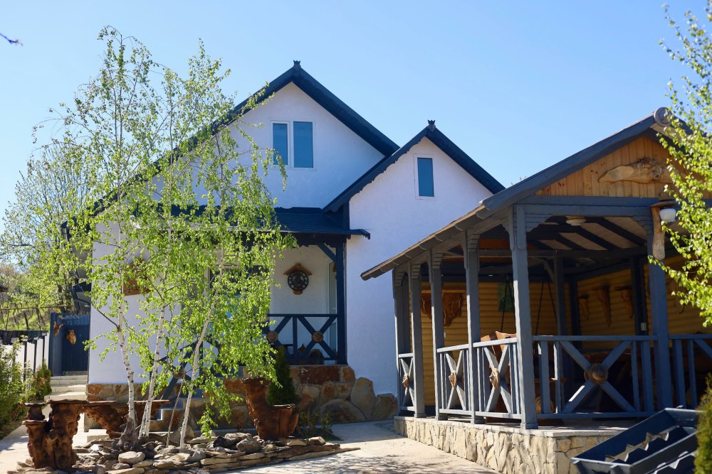 Casa - 100.00
