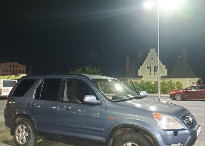   Honda CR-V, 2002