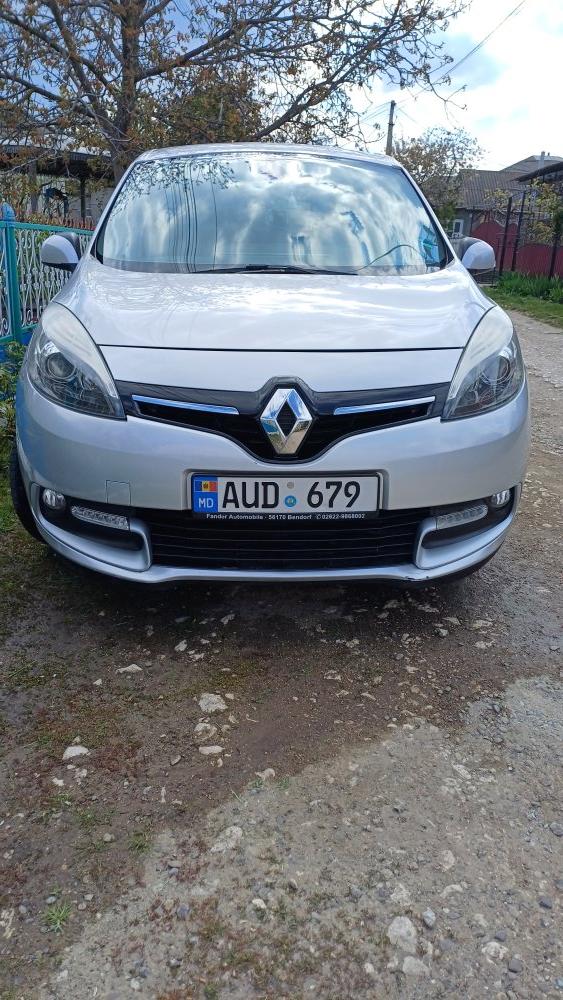   Renault Grand Scenic, 2015